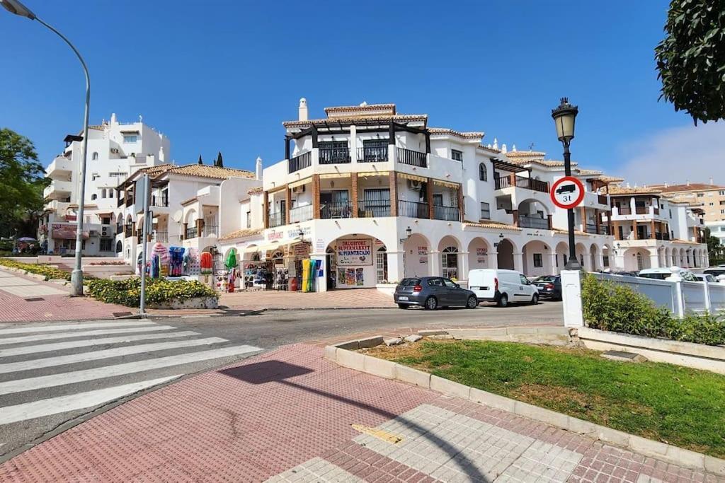 Premium Apartment 50 Mts From De The Beach In Pueblo Quinta Benalmádena Kültér fotó